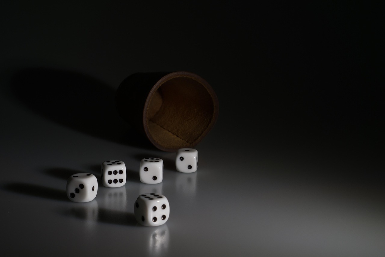 Elfe et symboles de casino en ligne