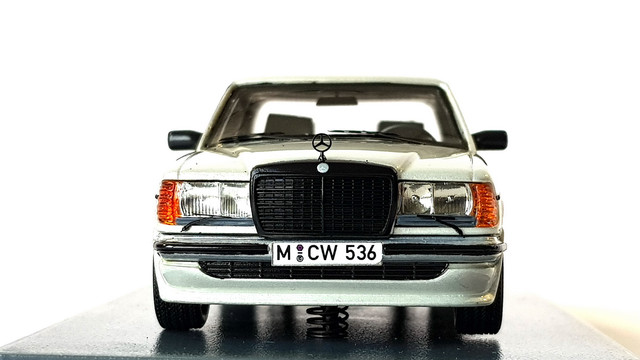 m123-AMG518-resize