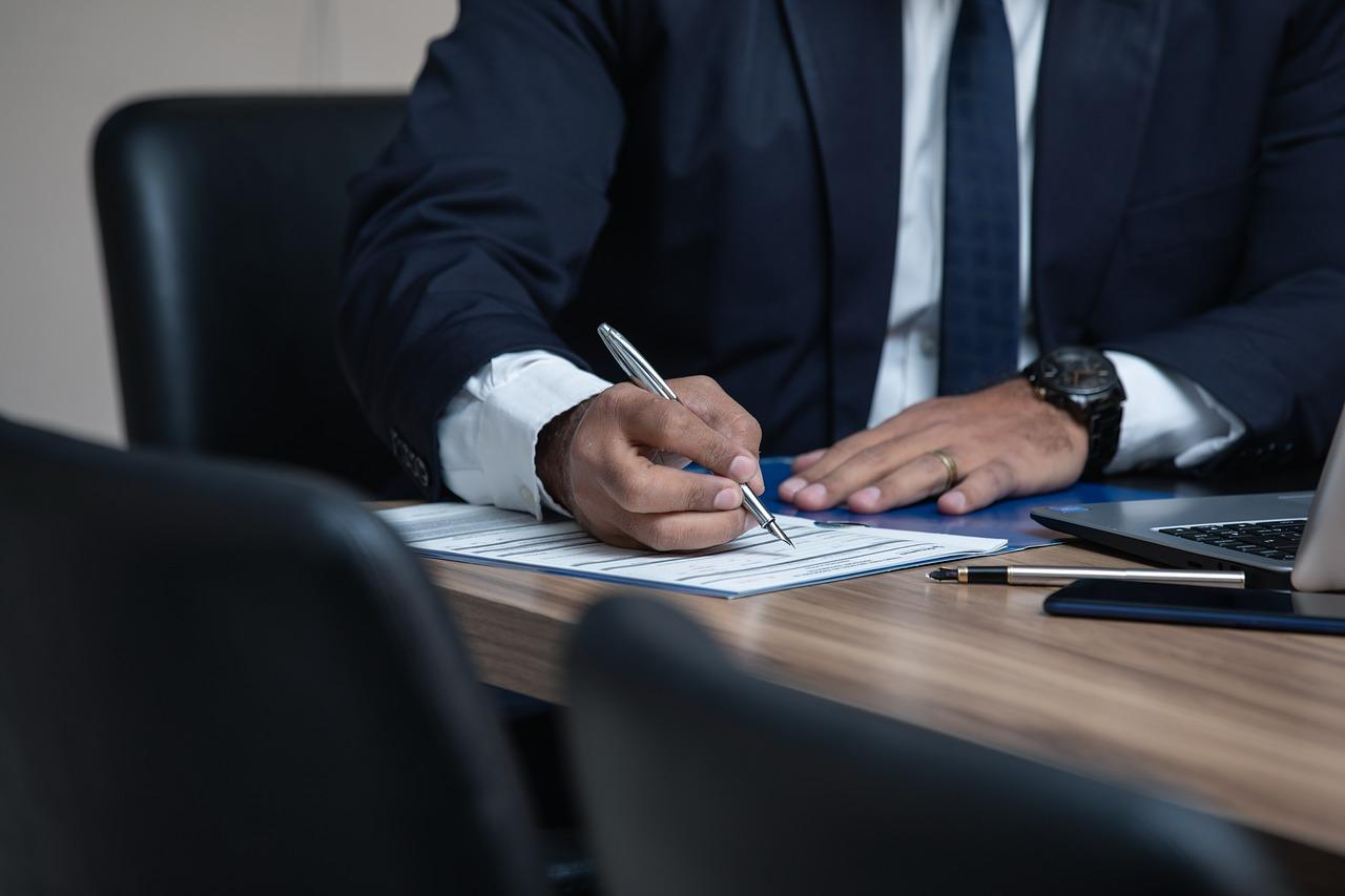 Importance Of Hiring A Lawyer For Your Legal Needs