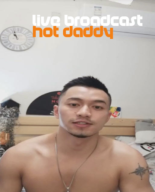 大鸡巴老公硬邦邦.jpg