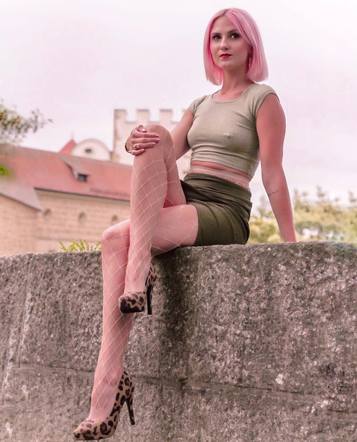 PINK-PROSTITUTA
