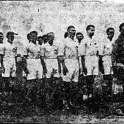 1932
