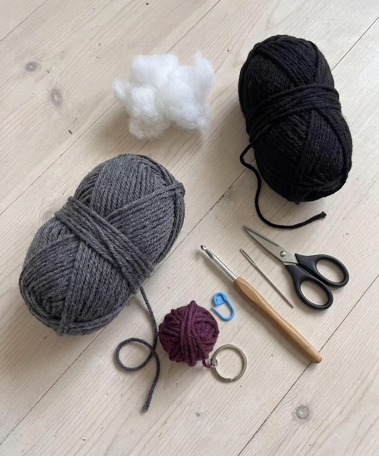No-Sew Mini Bat Keychain crochet materials and tools