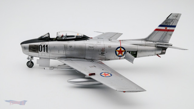 sabre-4.jpg