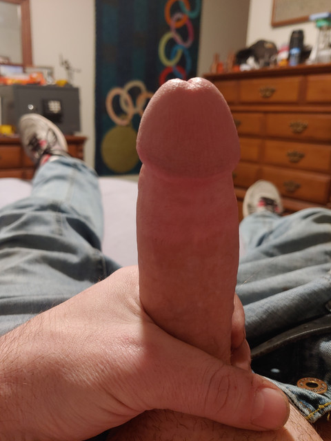 0212221822