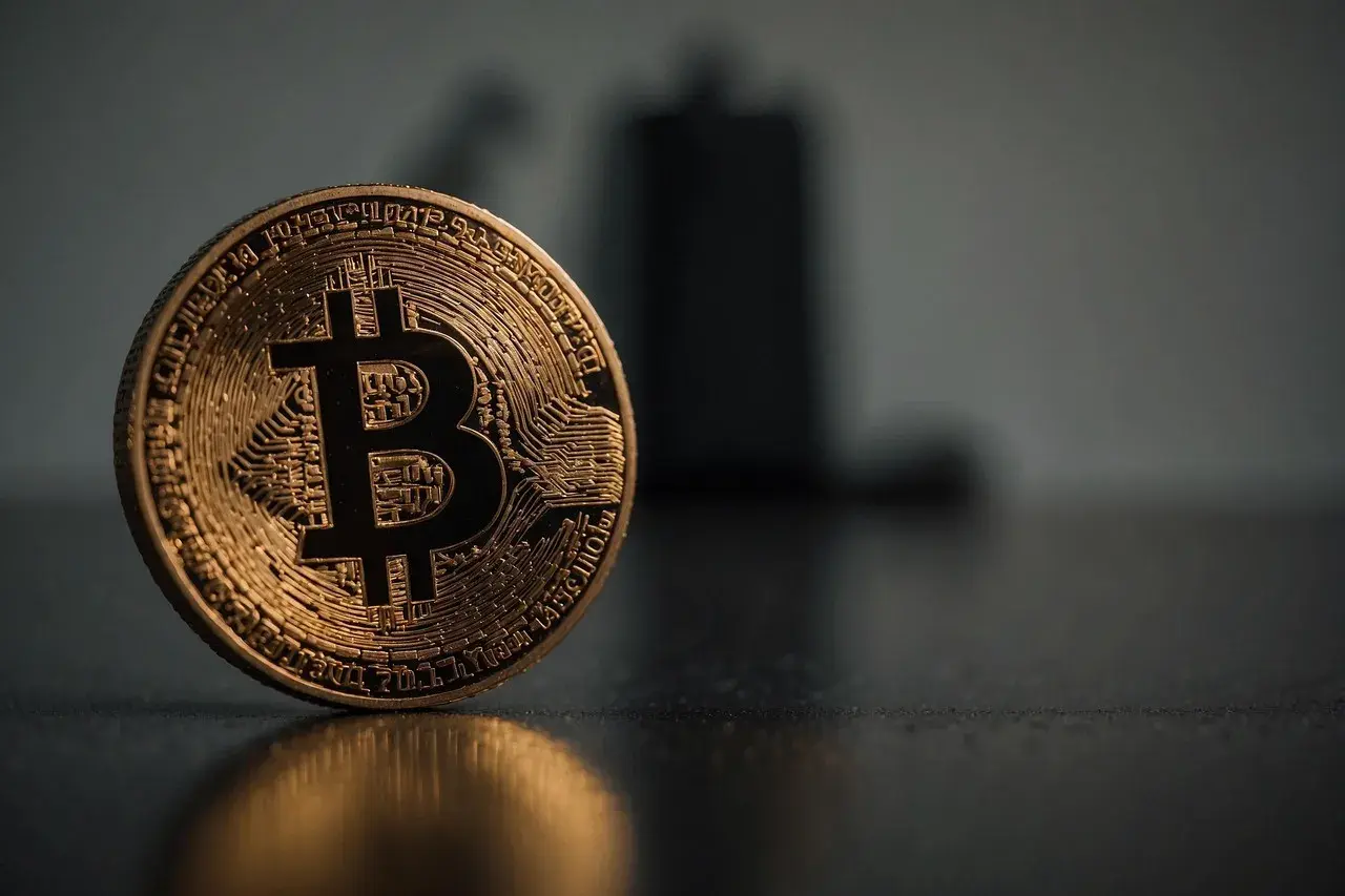 Strategy Acquires Nearly 90,000 Bitcoin Amid Market Downturn