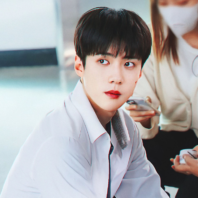 SEHUN22.jpg