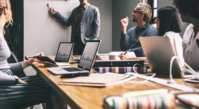 Why Do Companies Outsource Software Development ?.jpg