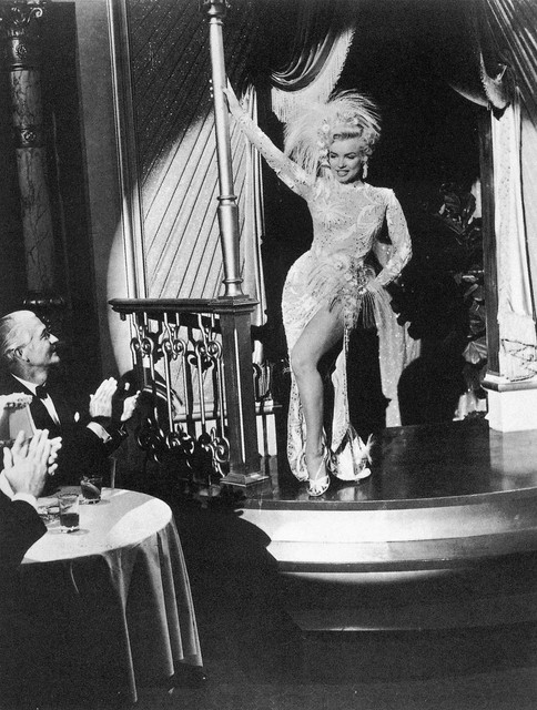 MARILYN-MONROE-GODDESS