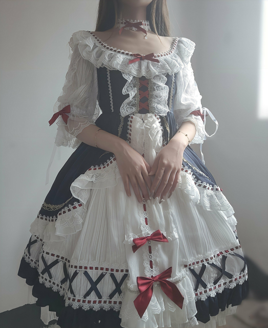 白雪姬配色洛丽塔 (1).png