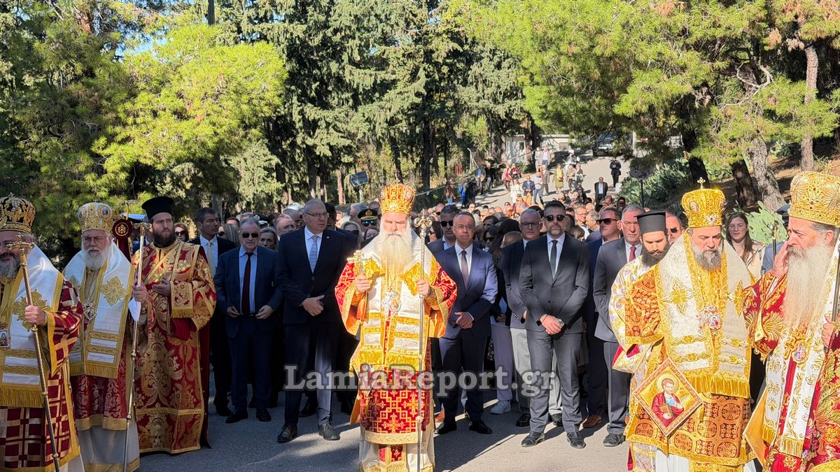 Αγ Λουκας26 085