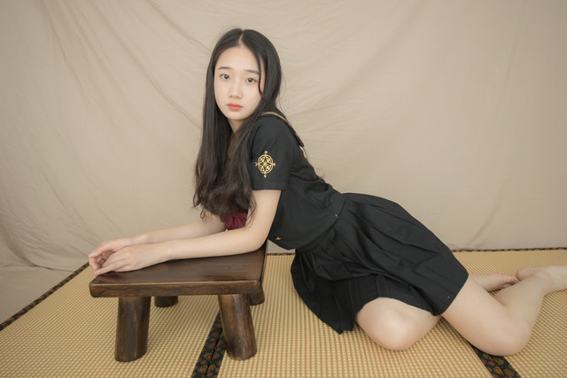 06