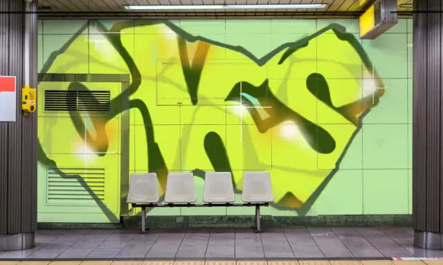 Graffiti artwork by Groove