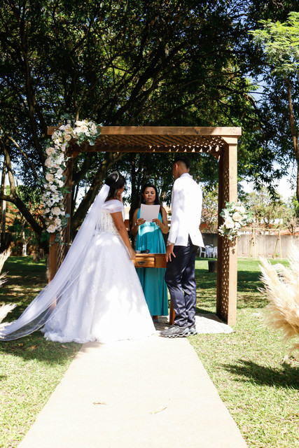 (390)