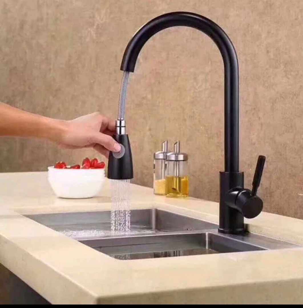 Pull out kitchen sink mixer tap