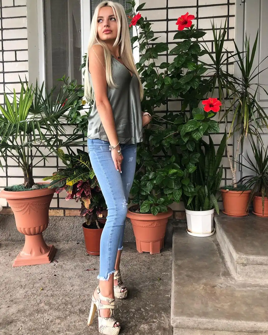 Alina Malaya Wallpapers Insta Fit Bio (2)