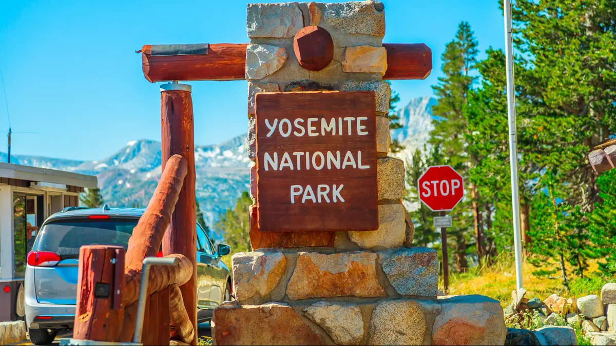 Yosemite National Park Silent on Recent Tourist Death Amidst Communication Restrictions