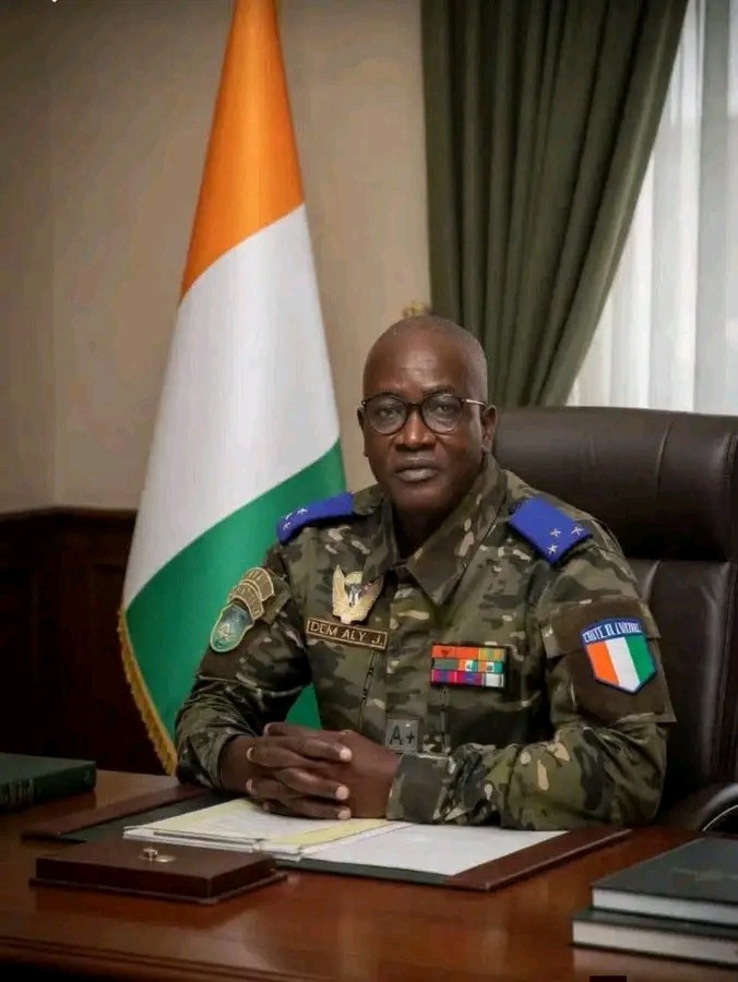 Illustration - Côte d'Ivoire : l'armée  perde le Général Aly Dem