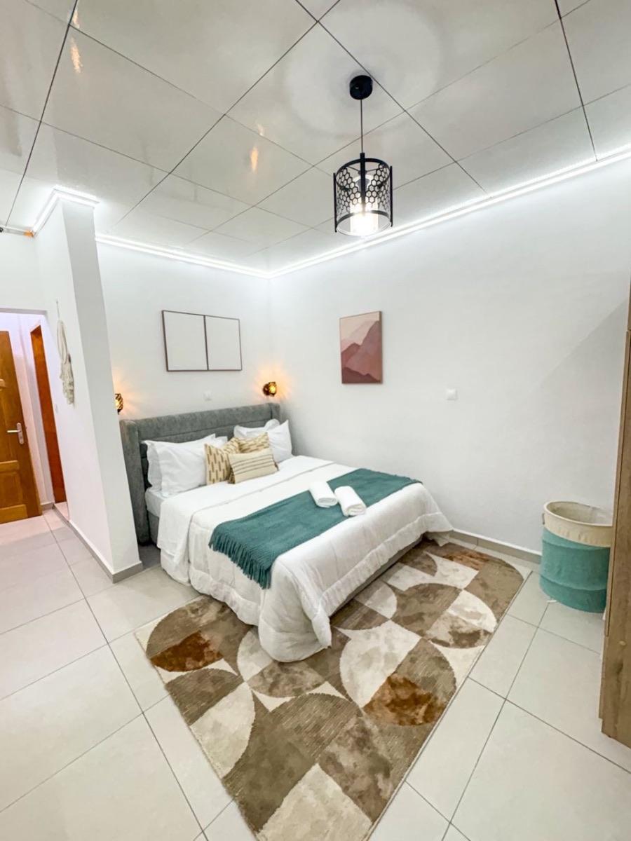 Studio meublé à louer à Bastos, Yaoundé - 50000 FCFA/nuit