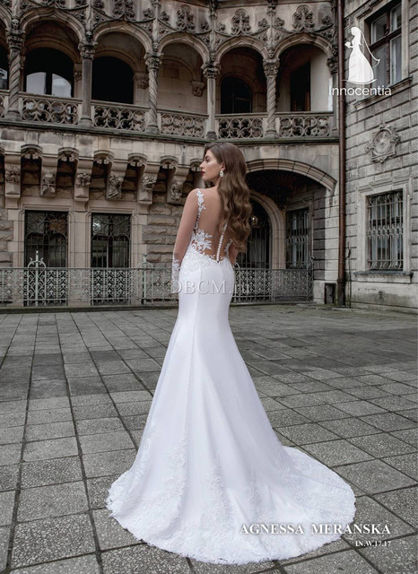 93501