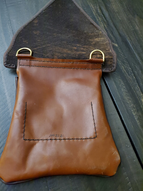 2221-back