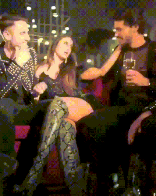 [Image: 26961352fabe58bd1dc489f50225212dd60924a9.gif]