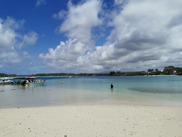 Blue bay Mauritius 2019 10 01.webp