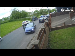 NISSAN QASHQAI DCI N-TEC VK65BZB, VOLKSWAGEN GOLF GTD VN63GXA - 20260521-192308