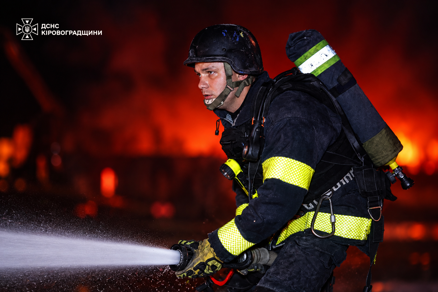 Після ворожої атаки 5 жовтня на Кіровоградщині сталася пожежа Перша електронна газета Новини війни
