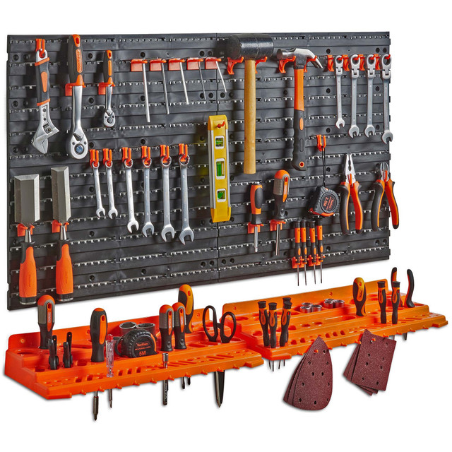 Garage Shelf 1.jpg