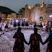 ΓΙΟΡΤΗ 10