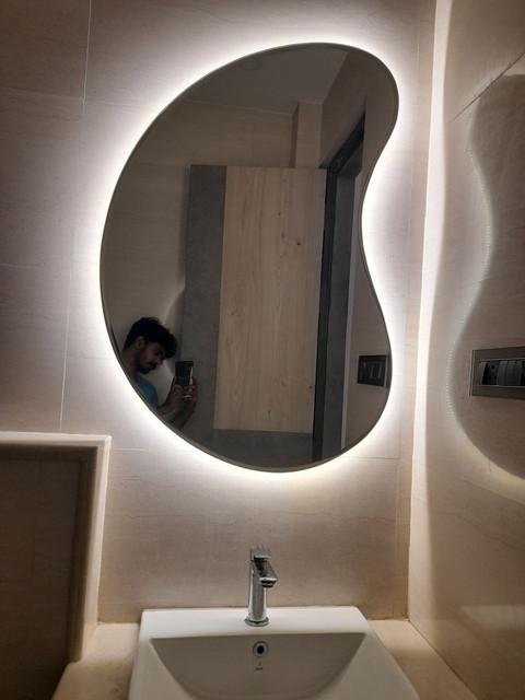 LitMirror India — LMI 44