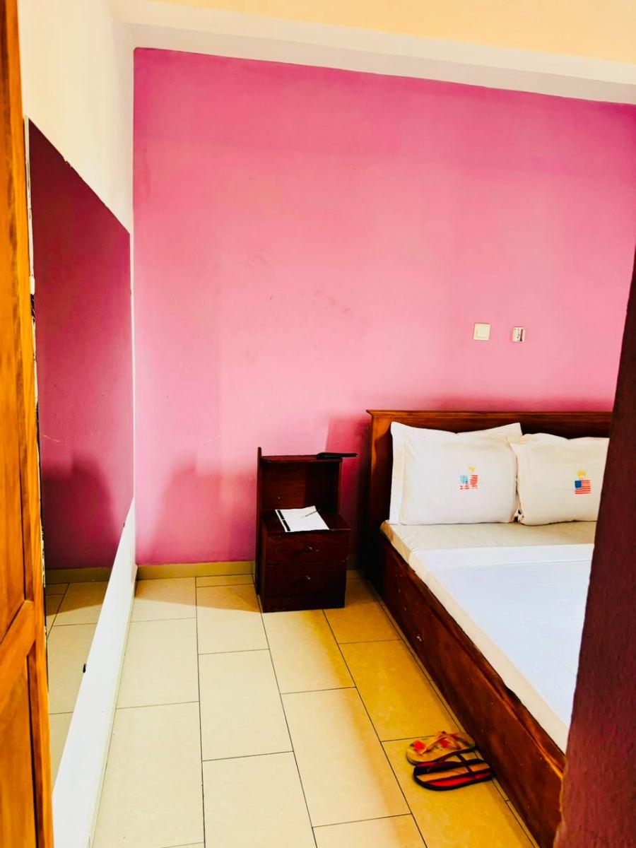 Chambre meublée à louer à Douala - 11000 FCFA/Jour
