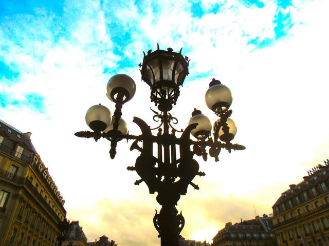 Opéra-Réverbère.jpg