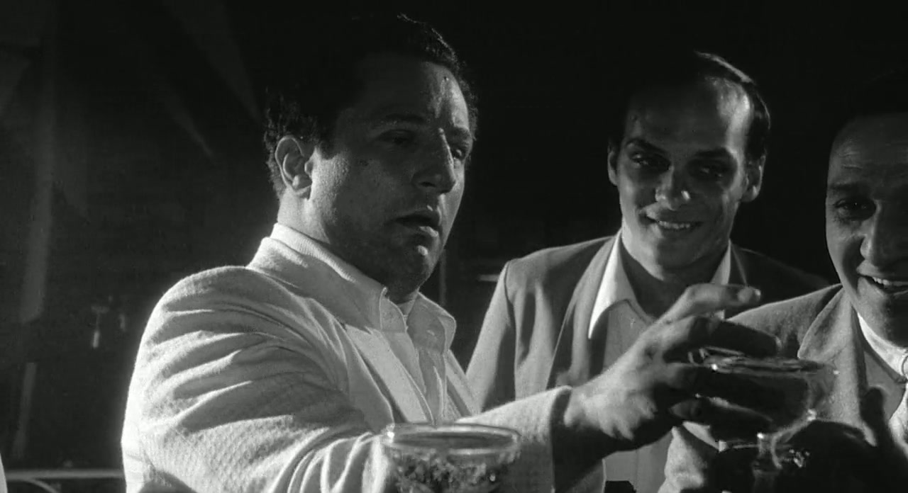 Raging Bull Screenshot