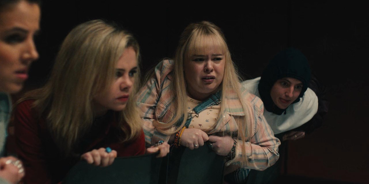 Derry Girls Screenshot