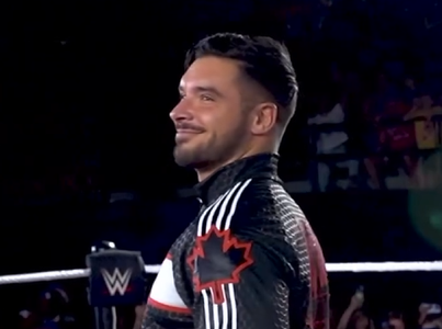 [Bild: Ethan-Better-Sideeye-With-Ring-Gear.png]