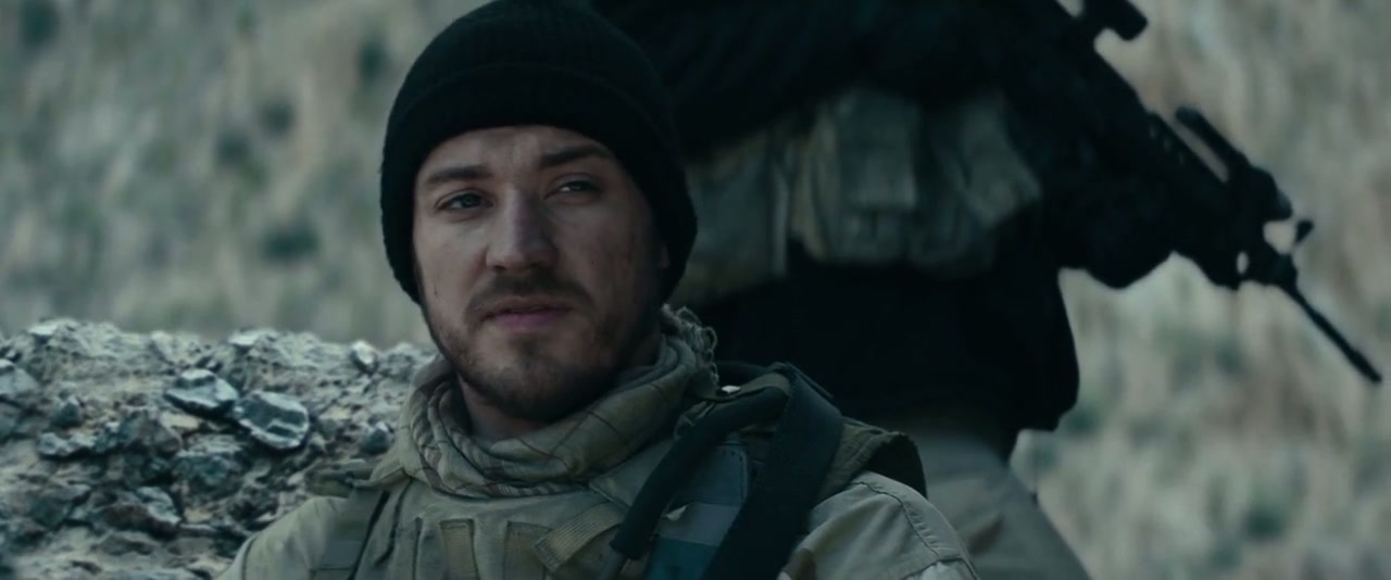 12 Strong Screenshot