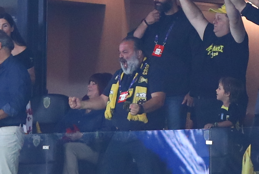 Το ξέσπασμα του Μάριου Ηλιόπουλου και τα πανηγύρια του στο τέλος! (ΦΩΤΟ)