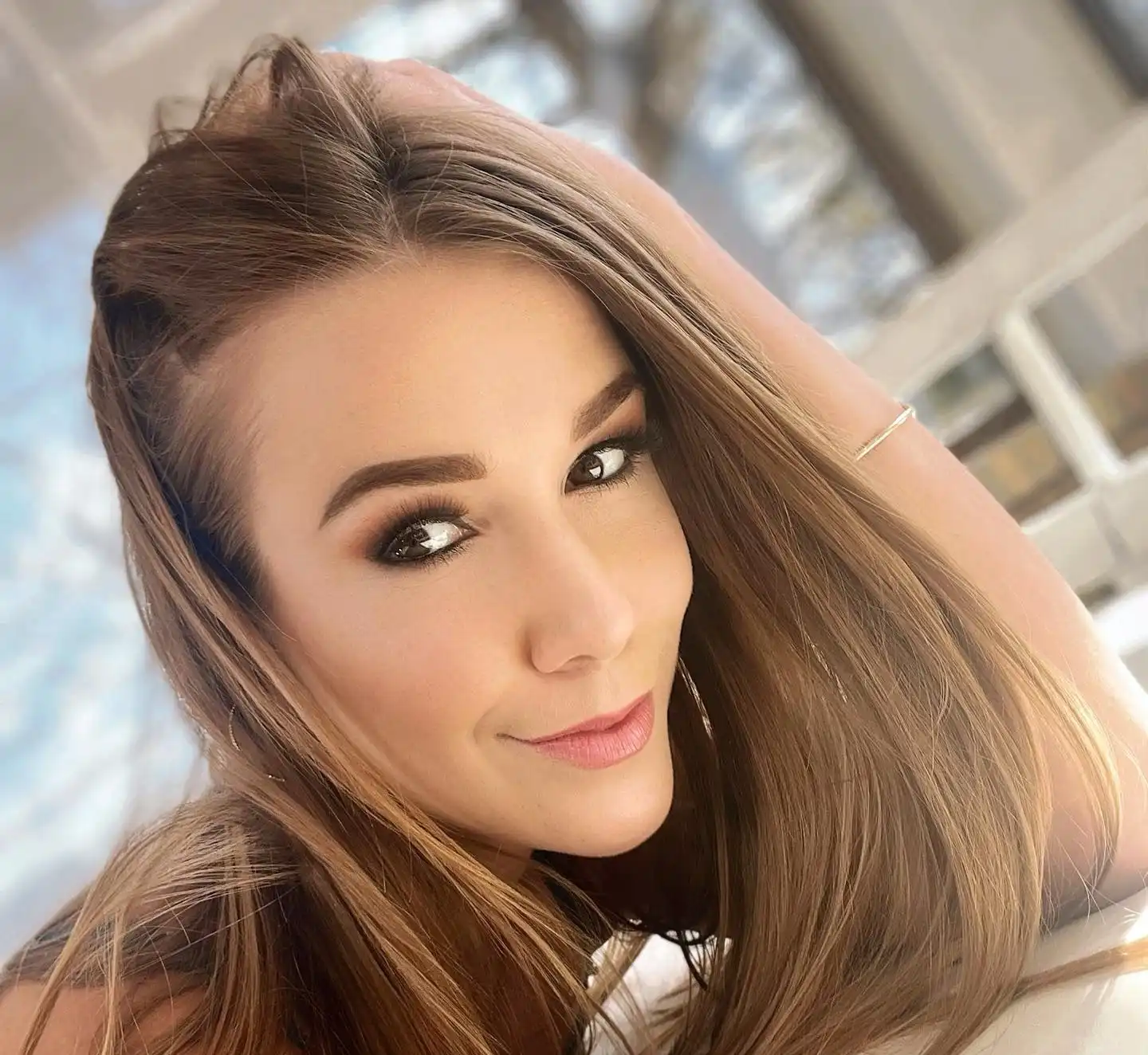 Alexis Crystal Wallpapers Insta Fit Bio (7)