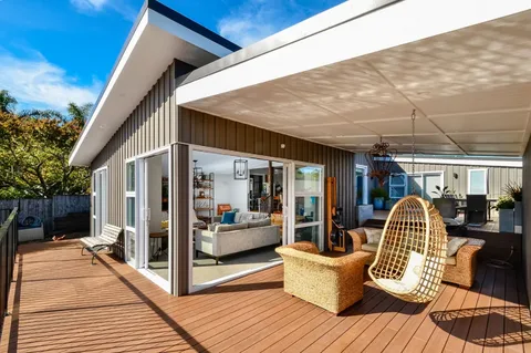 villa renovation.webp