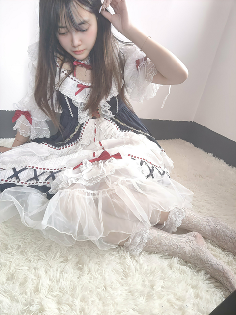 白雪姬配色洛丽塔 (9).png