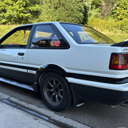 [Image: AEU86 AE86 - 1985 Toyota Sprinter Trueno...from Japan]