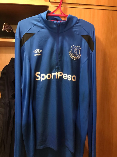 everton-top-train2.jpg