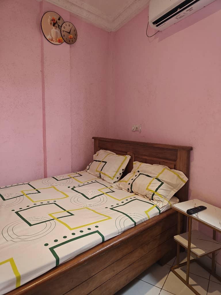 Chambre meublée à louer à Douala - 10000 FCFA/Nuit