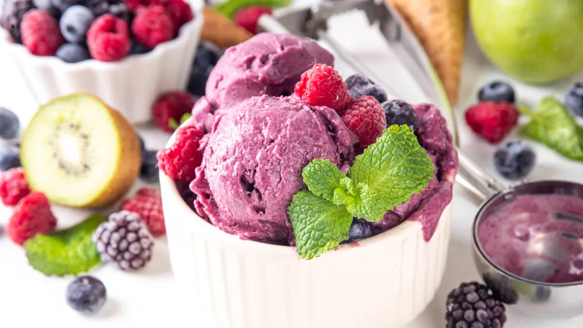 Black Currant Takes Centre Stage as McCormick's 2026 Flavor of the Year