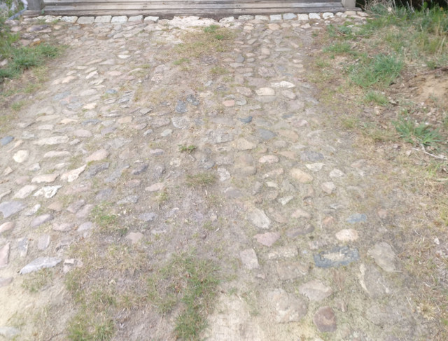 track-0
