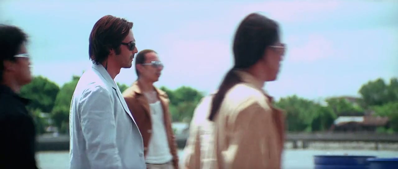 Ek Ajnabee Screenshot