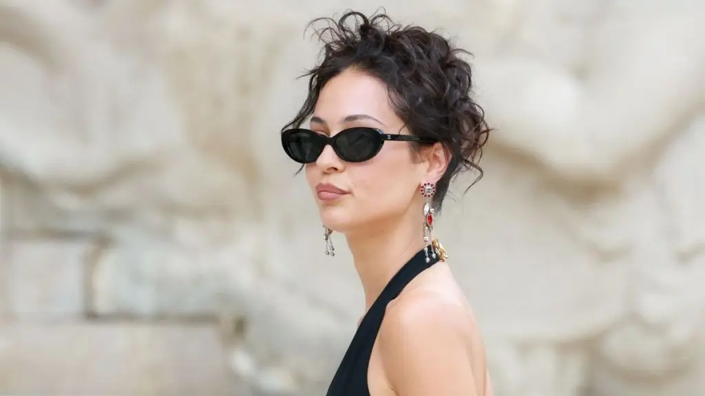 Alexa Demie Stuns in Backless Gown at Chanel Fall 2026 Couture Show