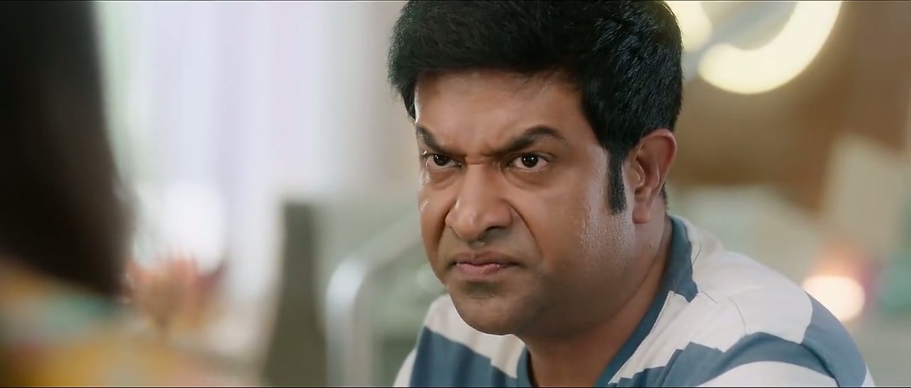 Macherla Niyojakavargam Screenshot